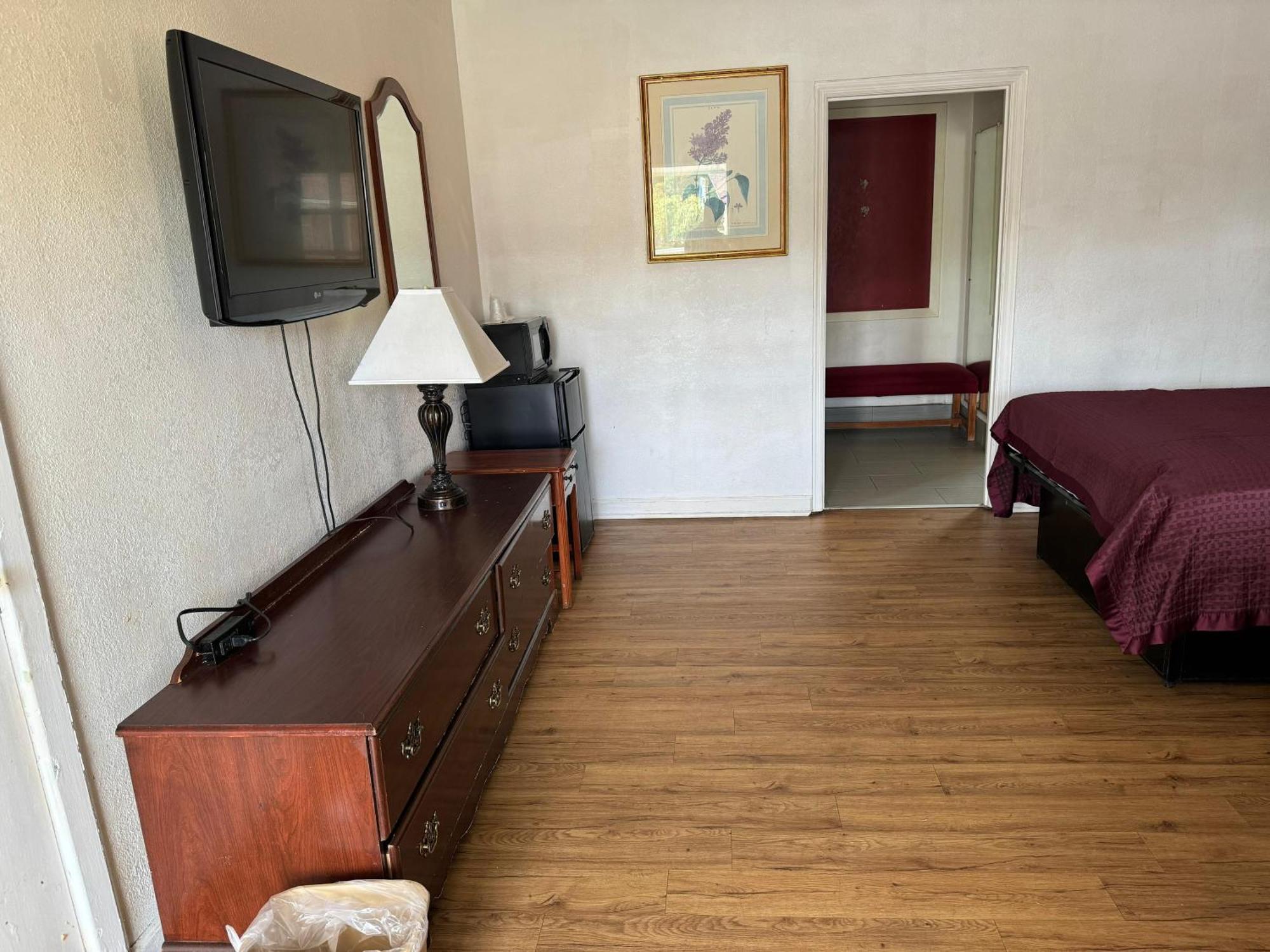 Travel Inn By Oyo Danville Us-29 ภายนอก รูปภาพ
